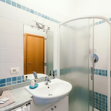 Eye On Stunning View! Apartment Como