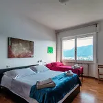 Eye On Stunning View! Apartament Como